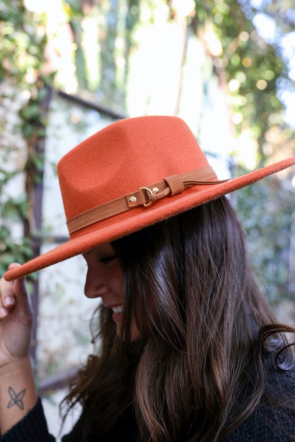 Stylish Flat Brim Buckle Hat for All-Day Comfort