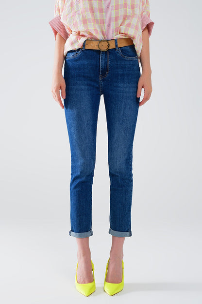 High Waisted Skinny Jeans in Dark Wash With Five Pockets