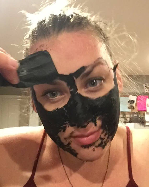 Vegan Activated Charcoal Peel Off Mask for Clear Skin