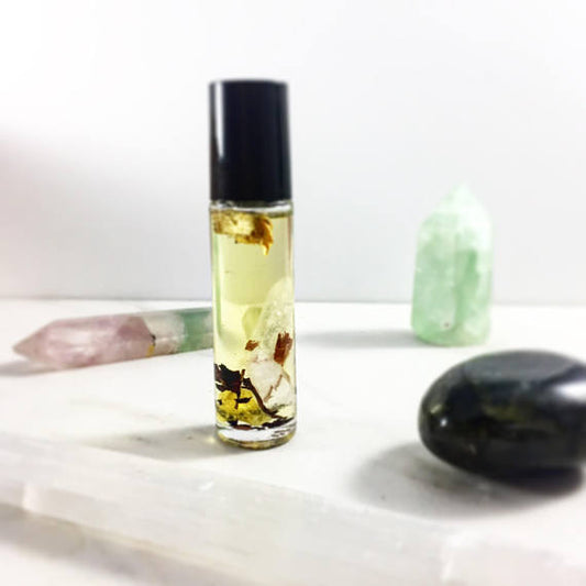 Essential Oil Blend with Crystals Frankincense for Meditation