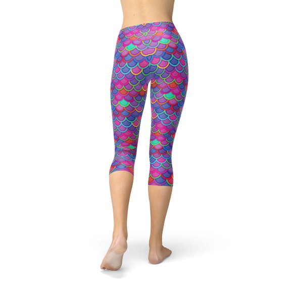 Womens Purple Pink Mermaid Capri Leggings - Stylemz