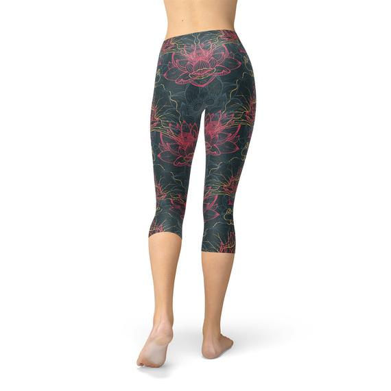 Womens Floral Lotus Capri Leggings for Active Lifestyle