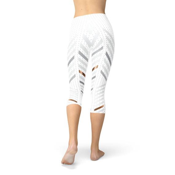 Womens White Stripes Capri Leggings - Stylemz