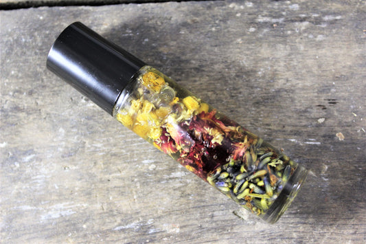 Organic Essential Oil Perfume Blend for Natural Fragrance