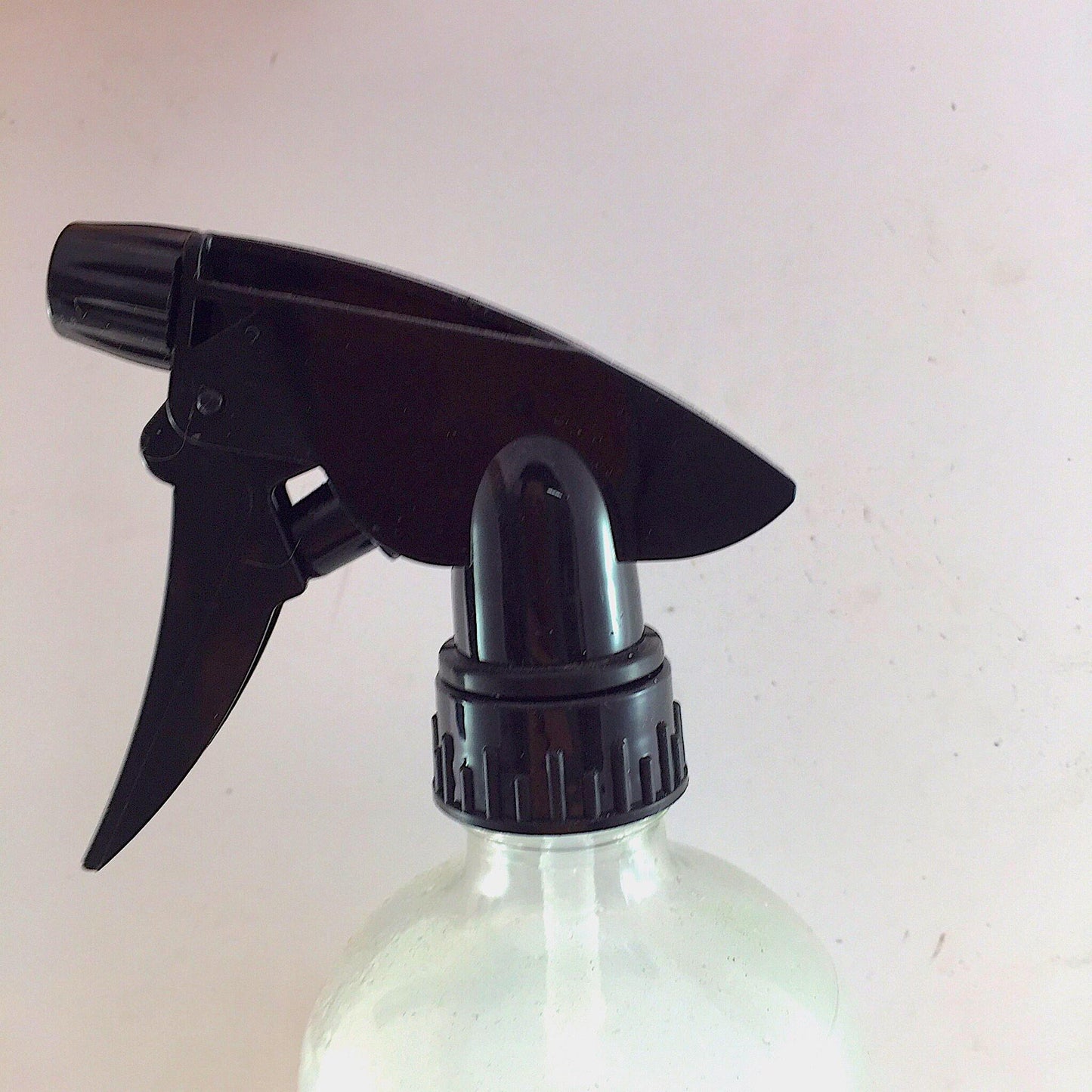 Natural Glass Cleaner with Organic Lime - Streak-Free Shine