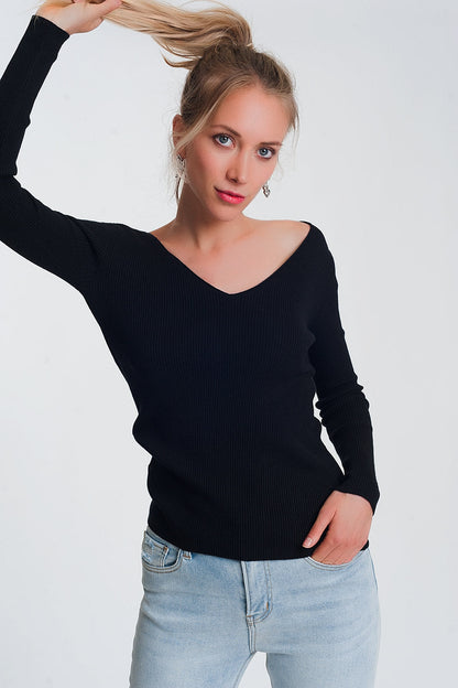 Knitted Jumper in Black With V Back - Casual Bodycon Fit