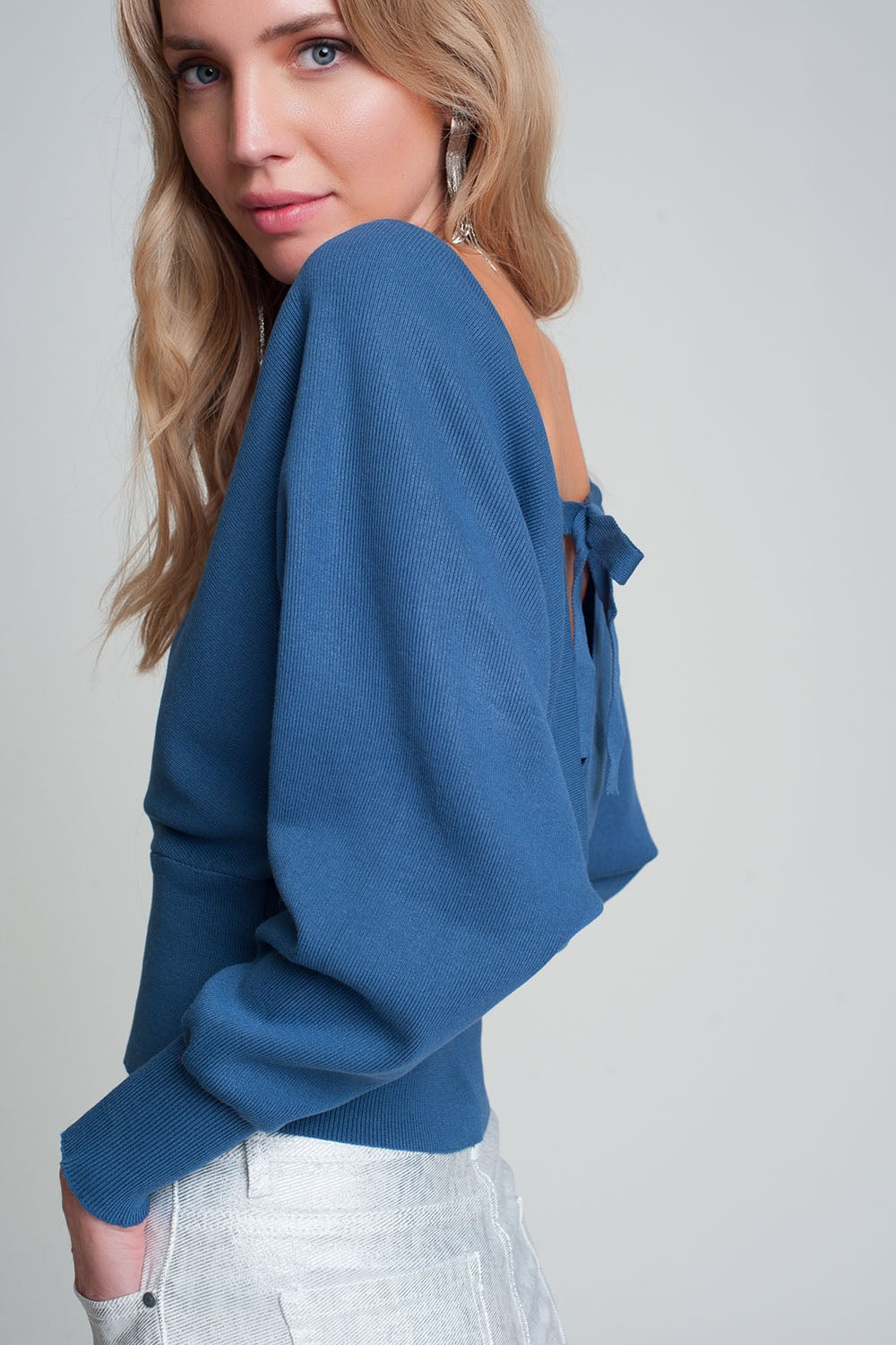 Knitted Sweater With Wrapped V-Neck in Blue - Casual Style