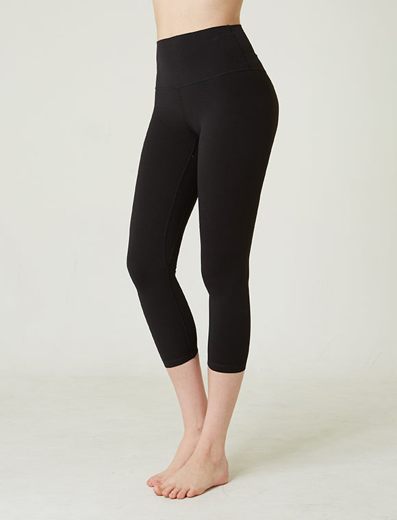 Basic Compass Capri Leggings 21 Inch for Comfort and Style