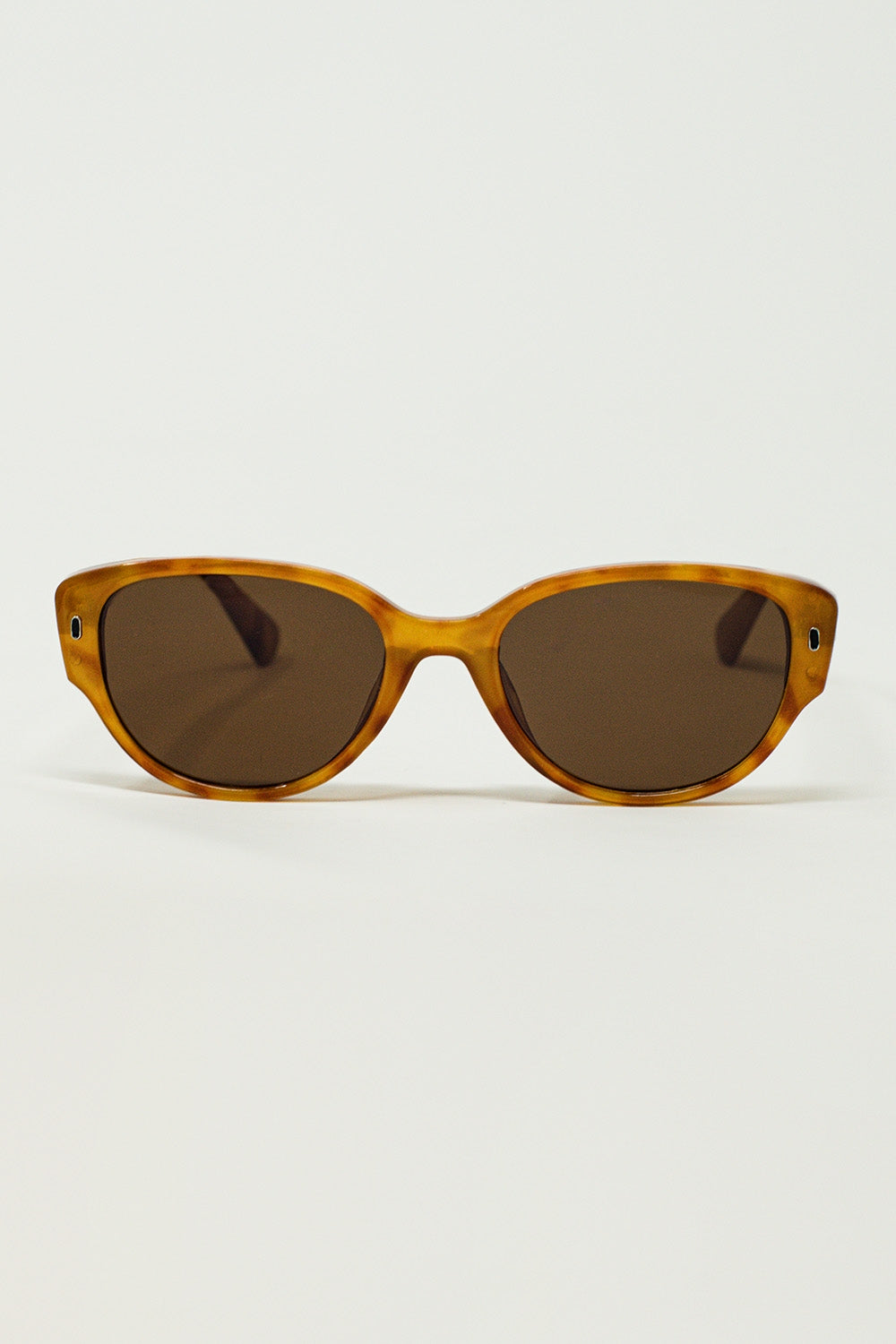 Oval Sunglasses in Light Yellowish Tortoise Shell Style