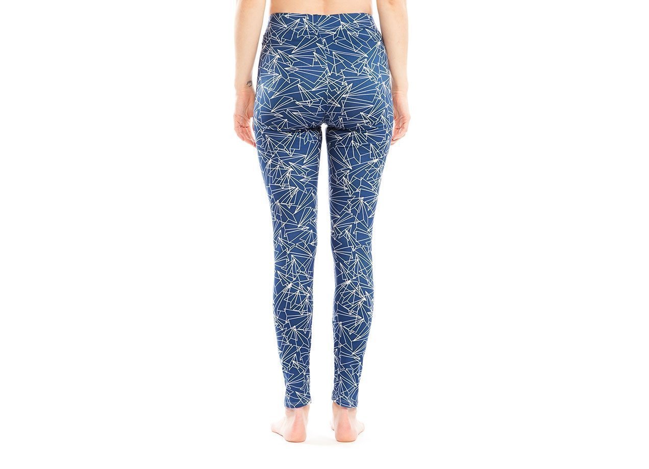 Paper Plane Leggings for Breathable Comfort and Support