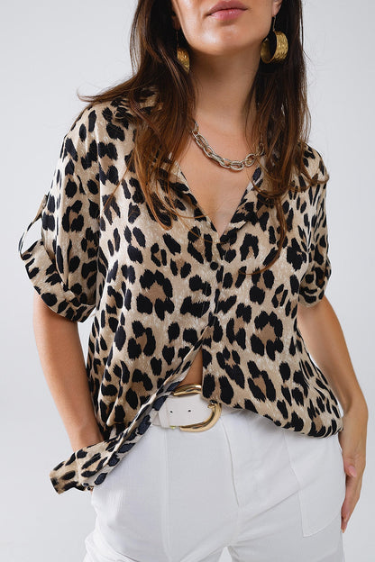 Relaxed Leopard Print Shirt With Rolled Cuffs For Effortless Style