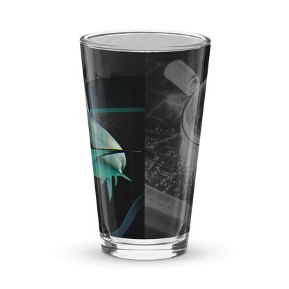 Find Your Coast® Shark Shaker Pint Glass