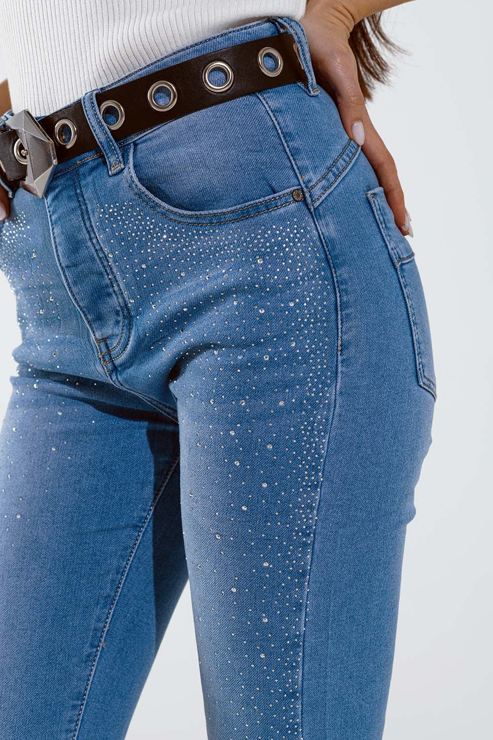 Skinny Jeans in Washed Blue With Strass for Stunning Style