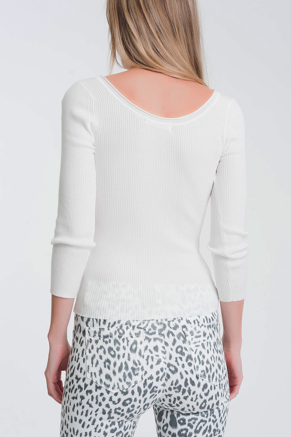 White Knitted Wide Neck Sweater for Cozy Comfort