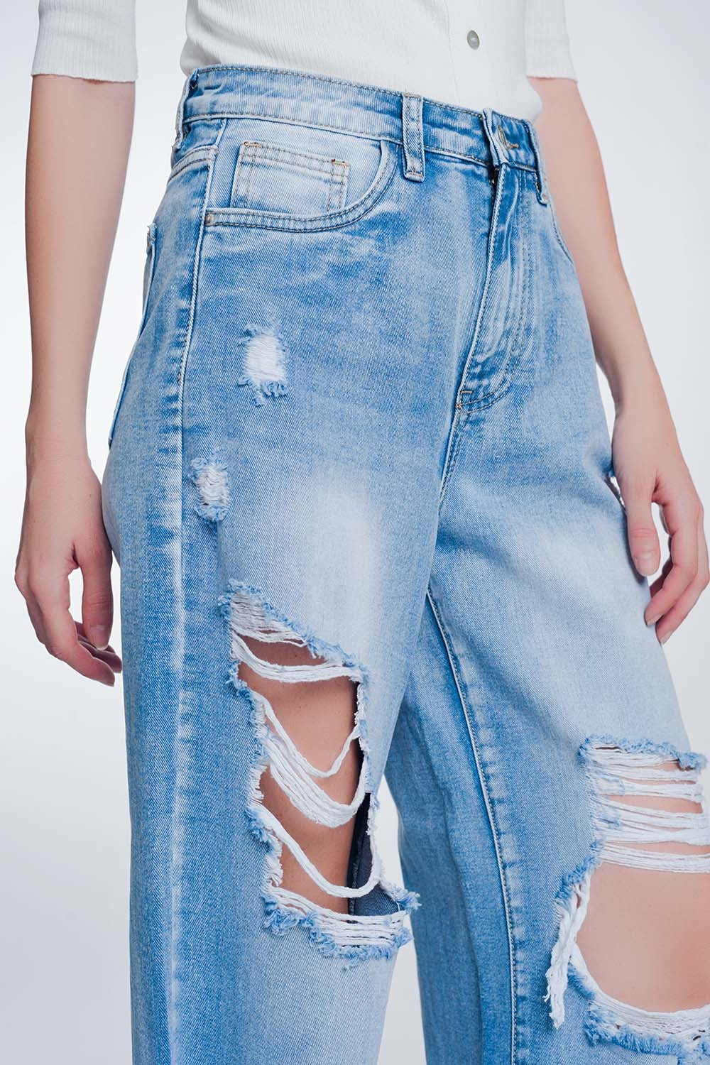 Wide Leg Cropped Raw Hem Jeans in Light Blue for Casual Style