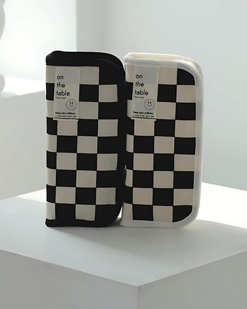 "meta_description": "Stylish Canvas Bag Pen Case for desk setup—durable and functional.",