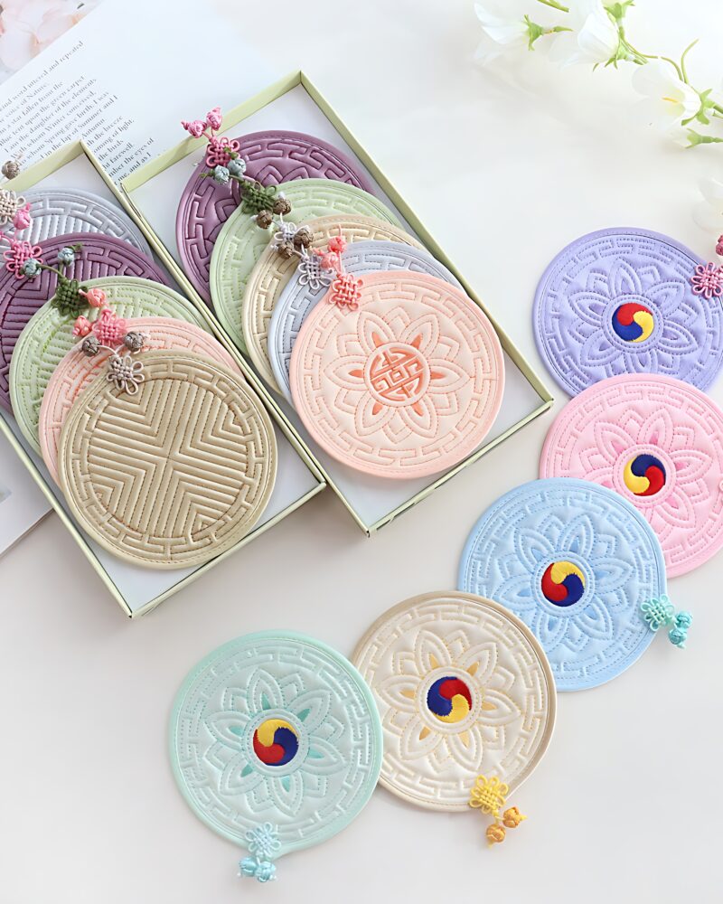 Luxury Silk Round Coaster Set - Home & Living