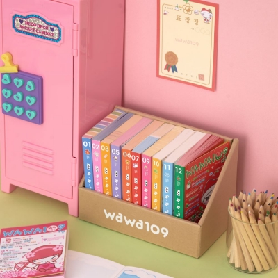 "meta_description": "Embrace nostalgia with wawa109 Monthly Magazine Memo Pad – 12 Designs. Perfect collectible for vintage stationery fans.",