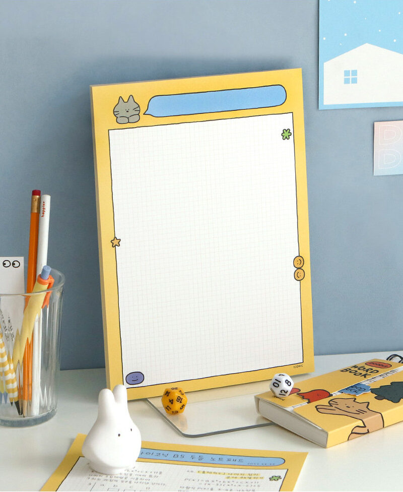 "meta_description": "ICONIC B5 Notepad with 4 mm grid for perfect note-taking in 2025.",