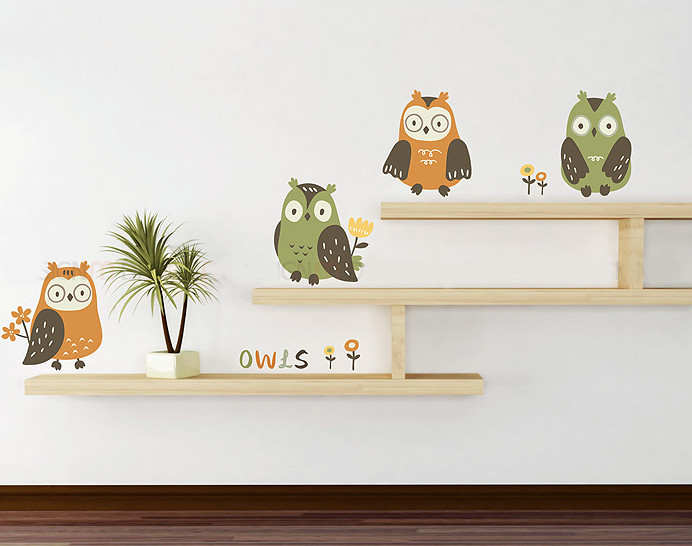 Urban Owl Point Graphic Sticker