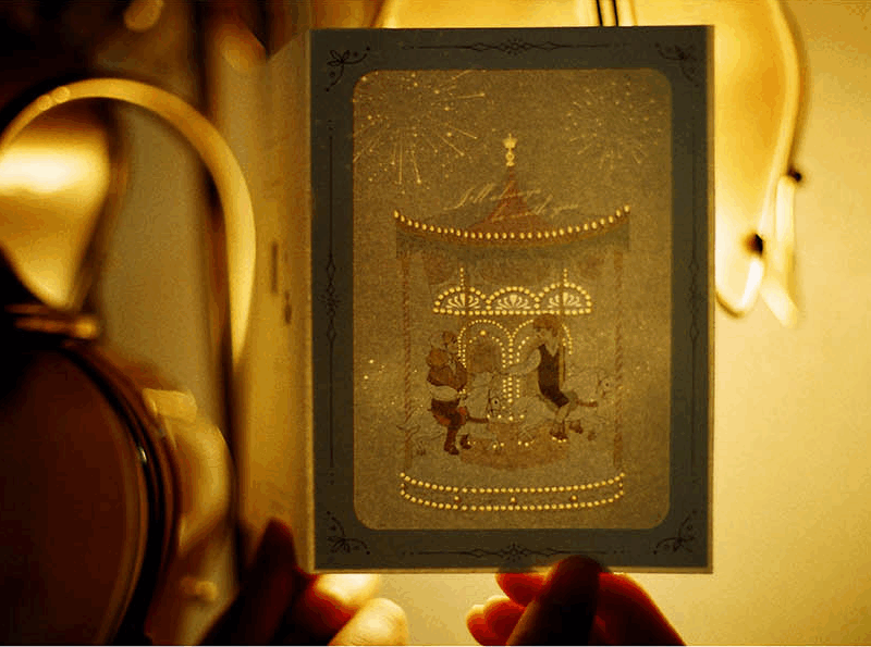 DEAR MOMENT Card Merrygoround