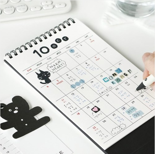 Alternative view of ICONIC 2026 Doodle Desk Calendar