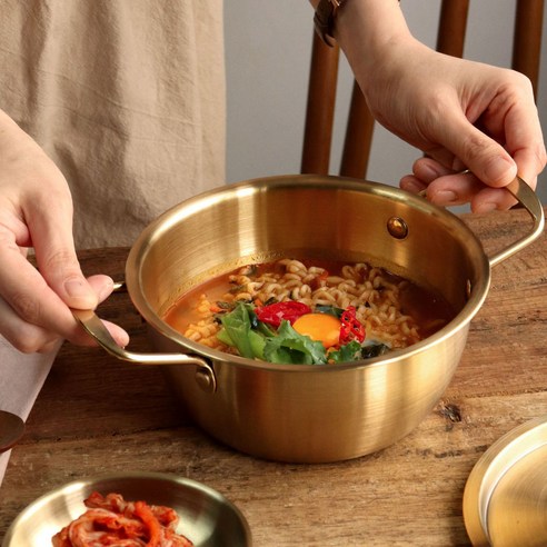 Titanium-Plated Gold Pot (Korean-style gold pot for ramen lovers)