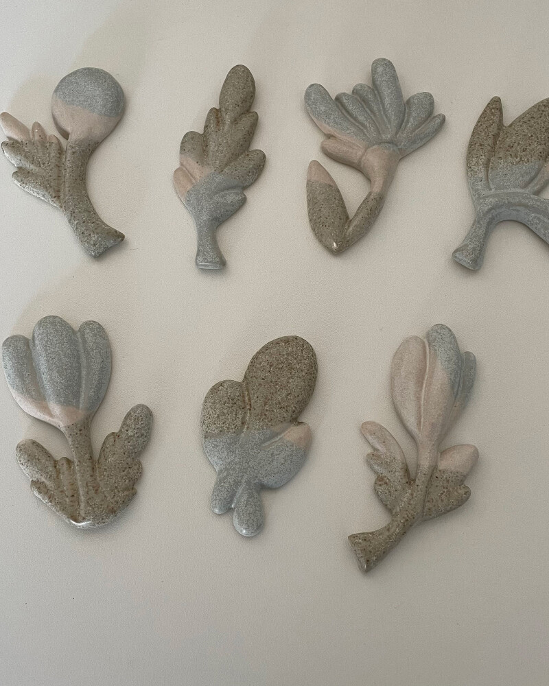 Cutlery holder color