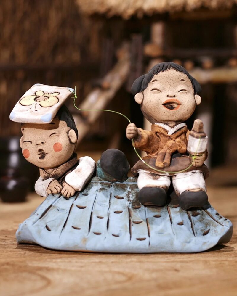 Korean Traditional Roof Hanbok Ceramic Figurine