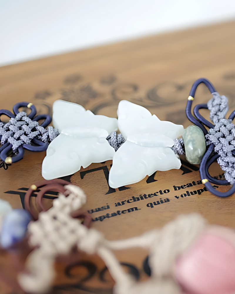 Alternative view of Happytool Butterfly Jade Knot Norigae