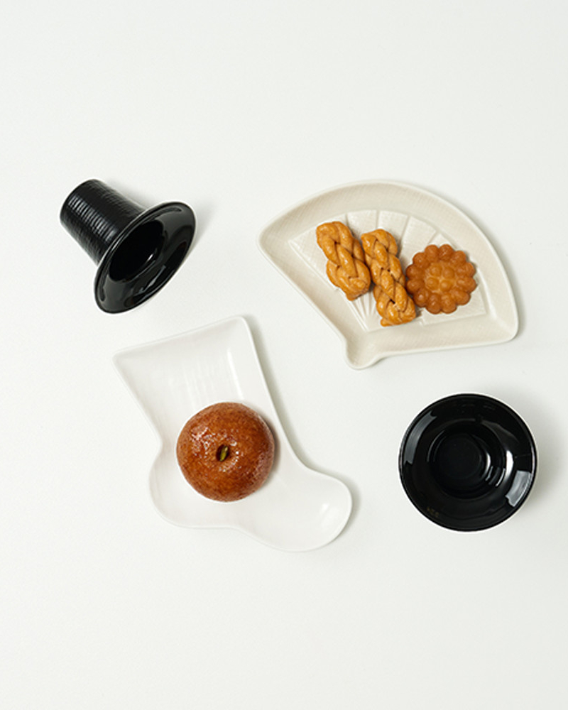 Scholar(Seonbi)’s Elegance Ceramic Set (4 pcs)