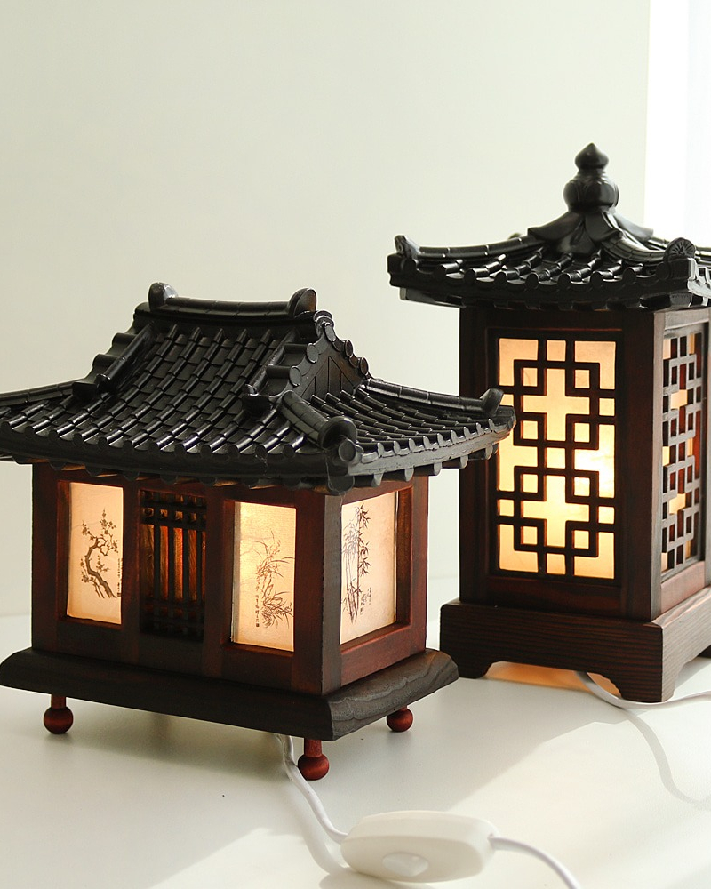 Korean Traditional Hanok Tile Roof Hanji Mood Lamp