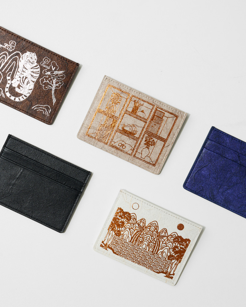 Alternative view of K-Heritage Nangdo Hanji Leather Card Wallet